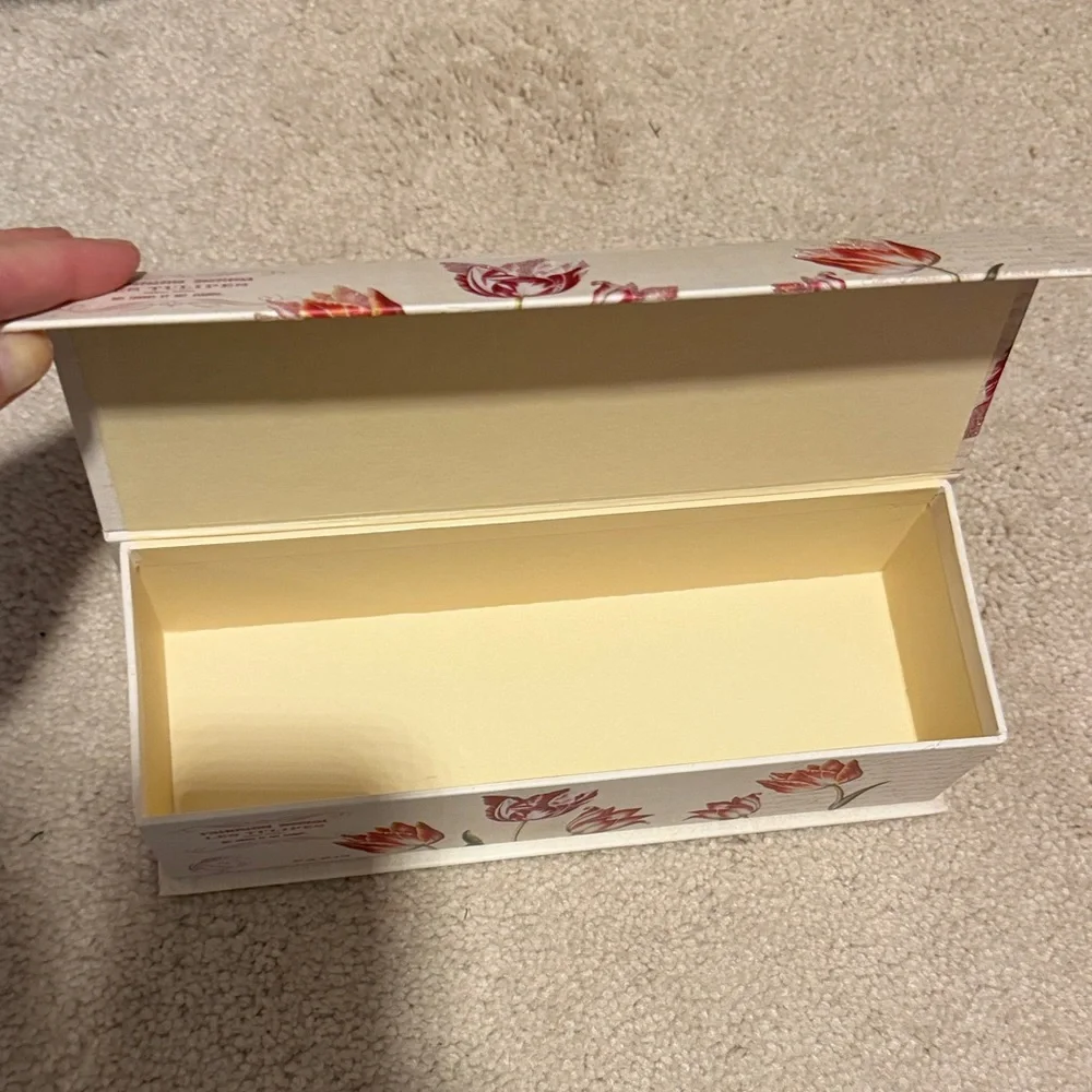 Floral Tulip Design Storage Box